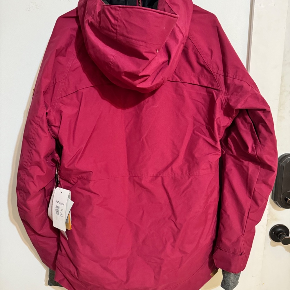Women’s Roxy Snowboarding Jacket - Picture 2 of 3
